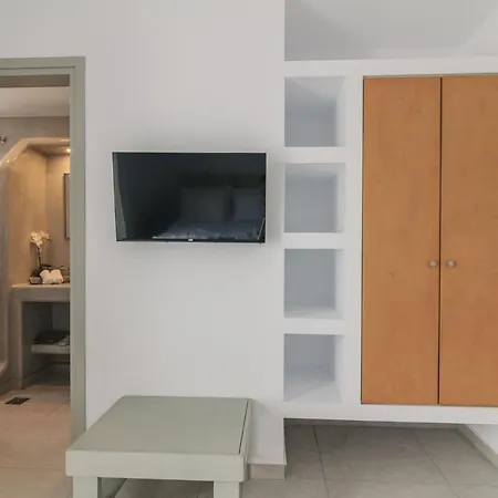 Olive Garden Luxury - Pool & Seaview Ii - Aliki Paros Apartman *